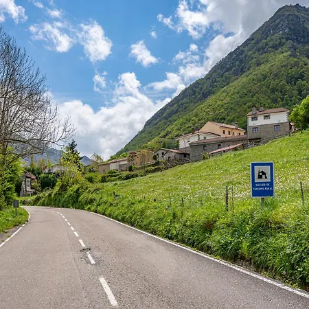 منزل ريفي Lorences A *